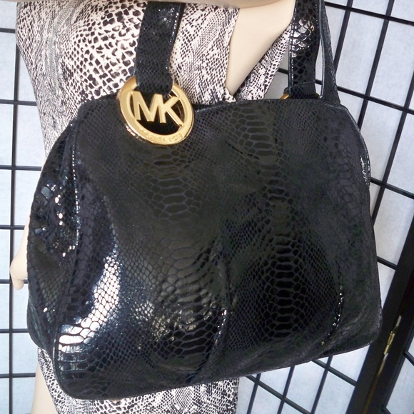 Michael Kors Handbags - MICHAEL KORS Black Snakeskin Leather Shoulder Bag